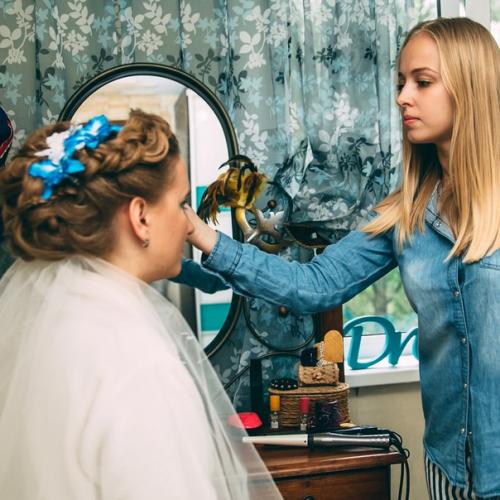 Девушки, делаю макияж, прически! 900. 05 Девушки, делаю макияж, прически! 900. 05