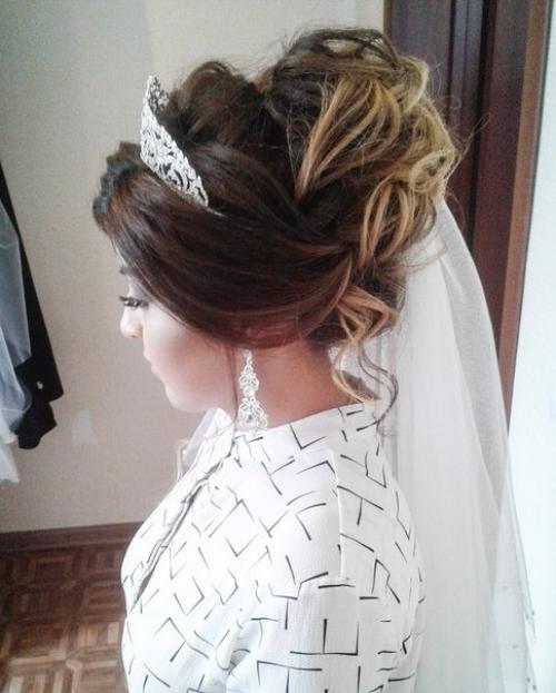 Милые девушки!  Предлагаю услуги причесок и макияжа. 02