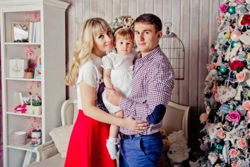 Новогодние фотосессии?   Из всех возможных фотосессий в году, самая приятная - новогодняя фотосессия? 05