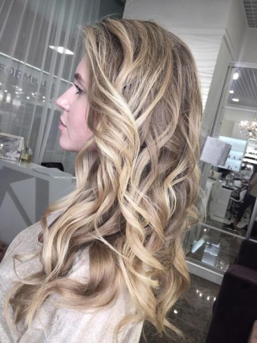 Вечерняя прическа от наших стилистов - это всегда качественно, красиво и модно. 01