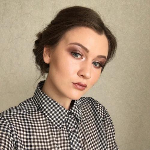 Я сертифицированный мастер по макияжу и прическам! 08