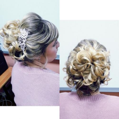 Дорогие девушки?  Я сертифицированный мастер по причёскам, а так же визажист - стилист. 03