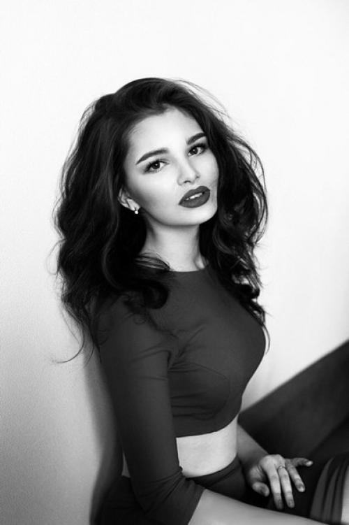 Девочки, красавицы.  Макияж? 06