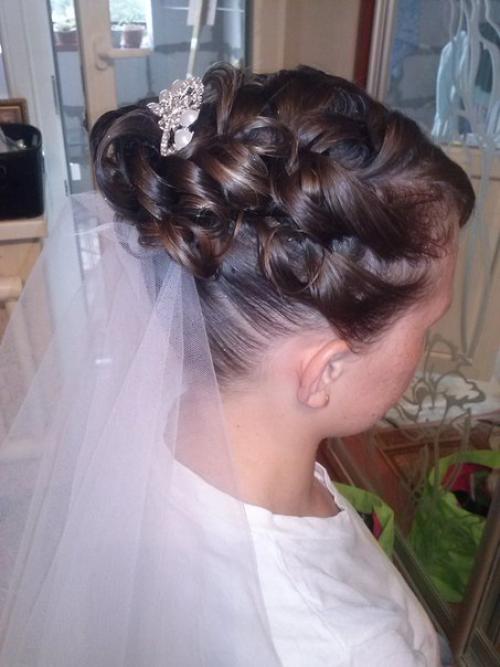 Дорогие, милые девушки предлагаю услуги парикмахера - визажиста на дому по доступным ценам хотите привести себя в порядок не выходя из дома? 04