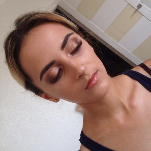 Я сертифицированный мастер по макияжу и прическам! 06