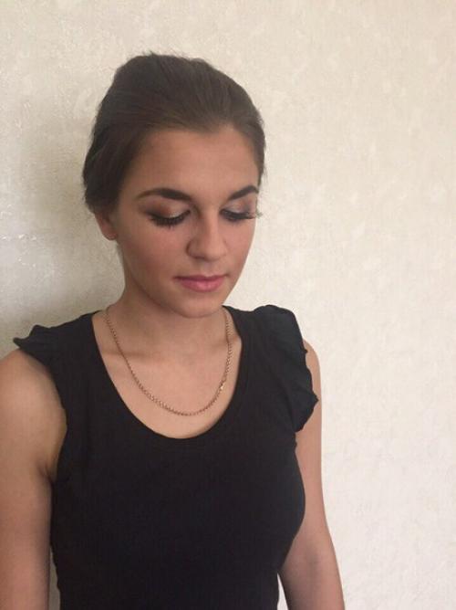 Ищу моделей для создания причёсок, плетение кос, профессиональный макияж (свадебный, дневной, вечерний,, для фотосессии), детских причёски? 06