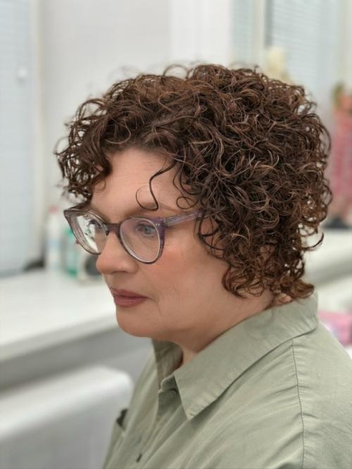 Должна быть в женщине загадка …. 04