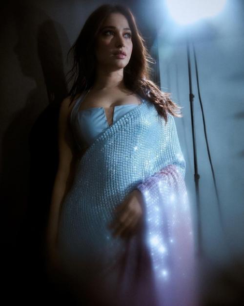 Таманна в наряде Manish Malhotra для его вечеринки. 03