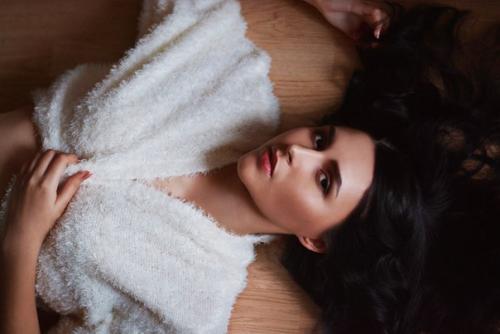 Фотограф и модель ищут визажиста и парикмахера на условиях TFP на 25. 04