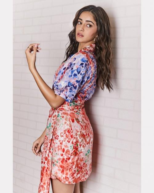 Поиск \u203a\u203a Style@Ananyapandayofficial  Ananyapanday. 01