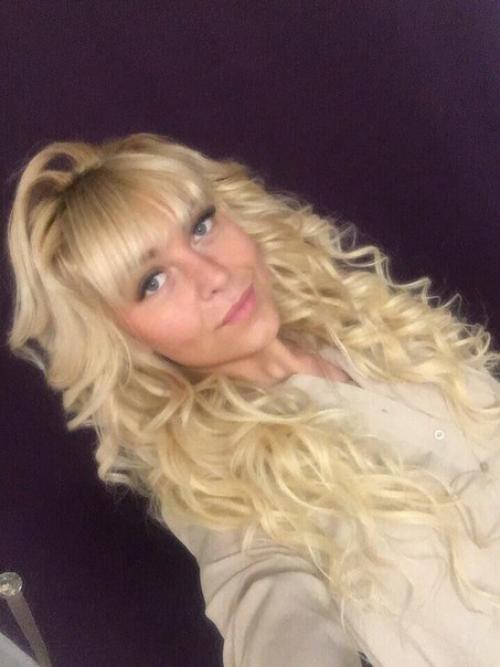 Здравствуйте девушки?  Меня зовут Юлия, я мастер по прическам? 04