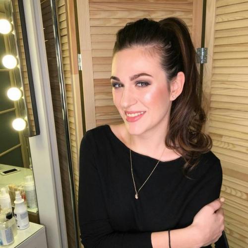 Приглашаю девушек в качестве моделей на: 01 Приглашаю девушек в качестве моделей на: 01