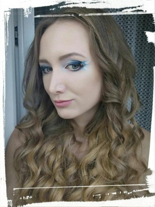 Милые девушки!  В предверии нового года? 02