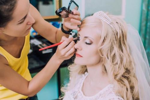 Предоставляю услуги визажиста: 02 Предоставляю услуги визажиста: 02