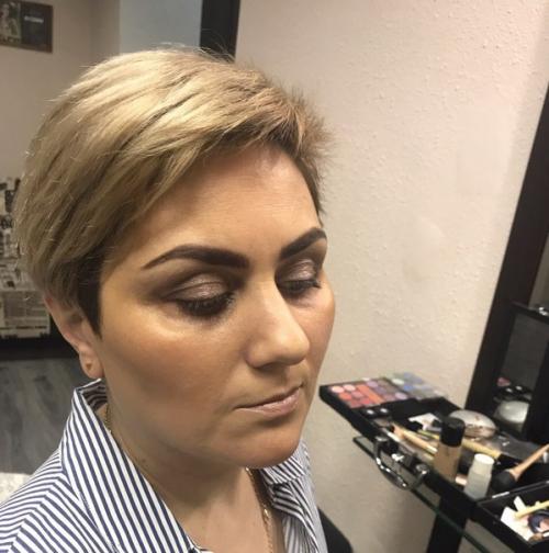 Это бомба?  Что там по красивому макияжу? 01 Это бомба?  Что там по красивому макияжу? 01