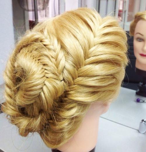 Девочки, приближаются новогодние праздники, пора заранее подумать о своем образе! 06