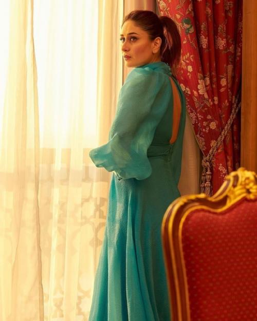 NEW.  - новый потрясающий образ Карины для кинофестиваля Red Sea в джеддахе. 06