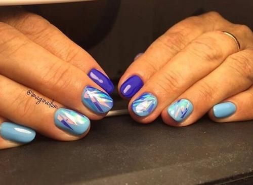 Как правильно выбрать новогодний маникюр? 08