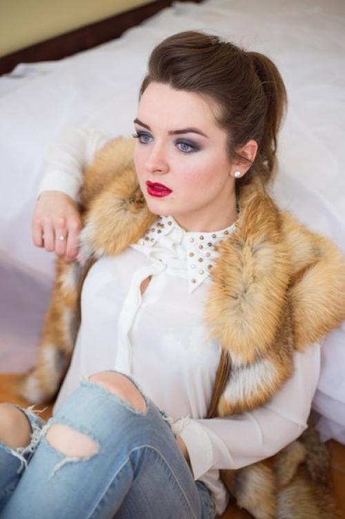 Д девушки?  Так как я приезжаю в Мелитополь раньше, чем ожидалось? 09