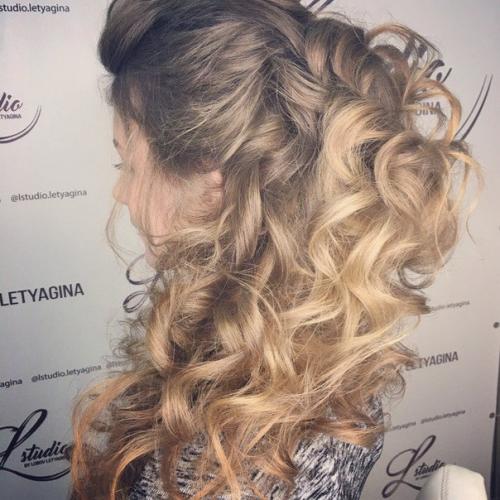 Нужны модели на макияж 500 р, причёски 500 р, локоны 500 р. для пополнения портфолио. 01