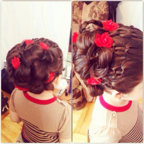 Девочки, приближаются новогодние праздники, пора заранее подумать о своем образе! 05