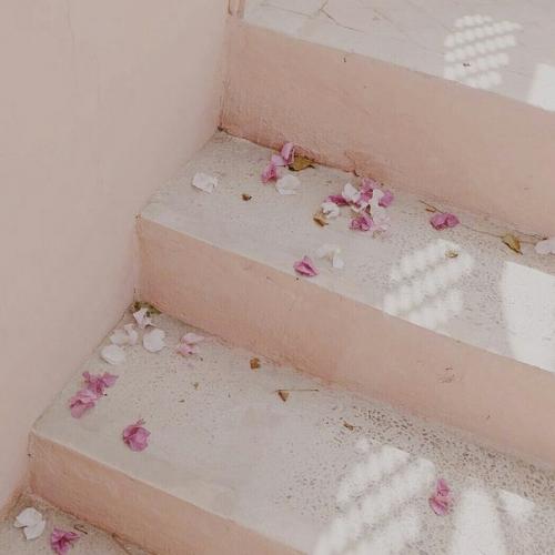 - Причины жить.   * все прекрасные цвета неба: розовый, золотой, голубой, оранжевый, а порой и все сразу. 01