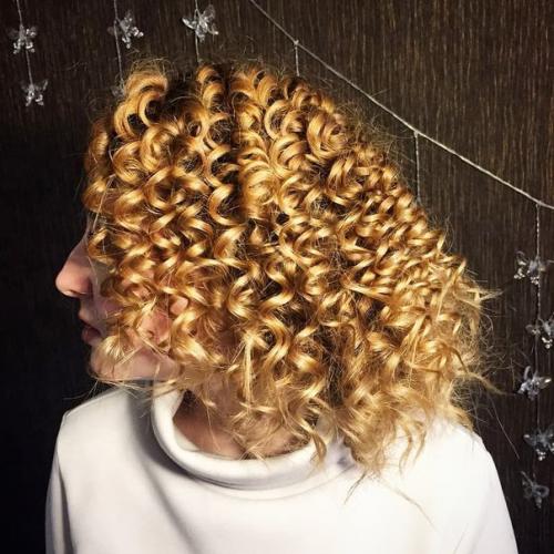 Красотки?  Знаю, что в особенные дни вашей жизни хочется быть красивой как никогда. 01