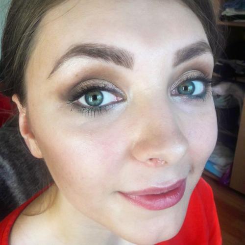 Красотки?  Знаю, что в особенные дни вашей жизни хочется быть красивой как никогда. 05