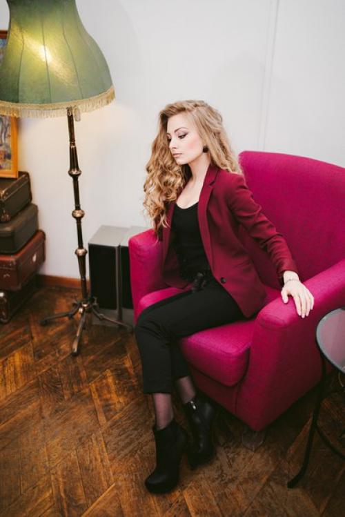 Съёмки в марте бронирую с 15 числа. 07