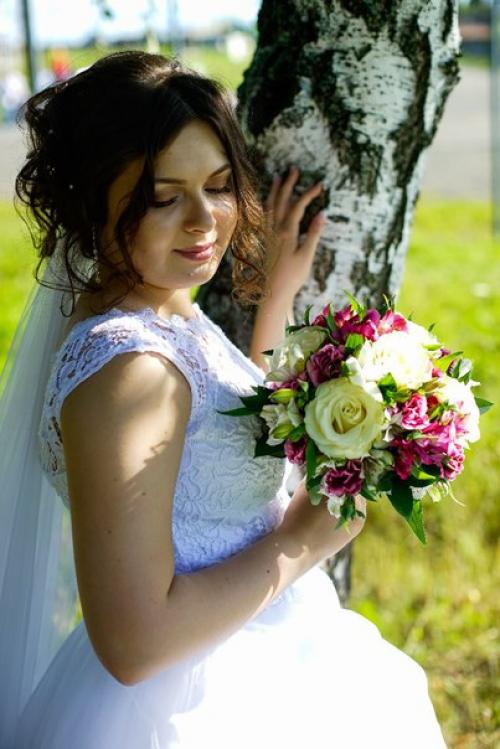 Красотки?  Знаю, что в особенные дни вашей жизни хочется быть красивой как никогда. 04