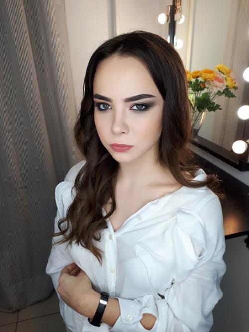 Макияж прически локоны? 06