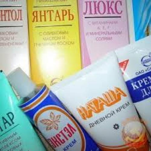 Какая была косметика в Ссср, ей пользовались наши мамы и мы потихоньку подтыривали мамины сокровища. 01 Какая была косметика в Ссср, ей пользовались наши мамы и мы потихоньку подтыривали мамины сокровища. 01