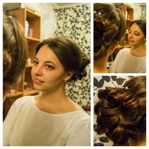 Девочки) я могу помочь вам с прической) макияжем) наращиванием ресничек) коррекцией бровей) стрижкой окрашеванием. 07