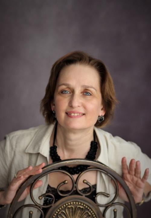 Конечно, фотосессия может быть прекрасным способом выразить свою индивидуальность и красоту. 01 Конечно, фотосессия может быть прекрасным способом выразить свою индивидуальность и красоту. 01