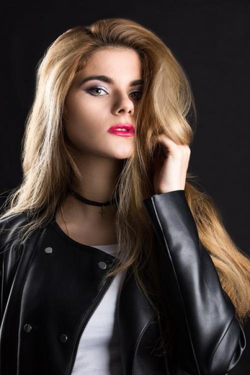 Милые девушки и дамы? 04 Милые девушки и дамы? 04