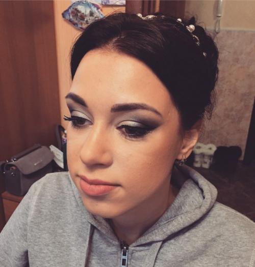 Девушки?  Предлагаю предлагаю вам свои услуги?  я дипломированный специалист?  в лс с пометкой я Модель с фото ваших волос и то чего хотите. 06