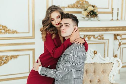 Милые девушки!  Весной всё расцветает, успейте и вы стать еще прекрасней? 03