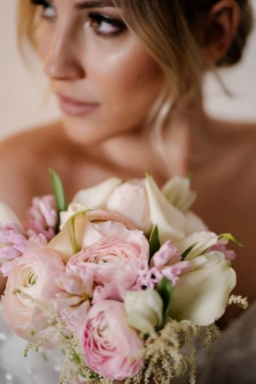 Свой самый важный день профессионалам доверяй! 03