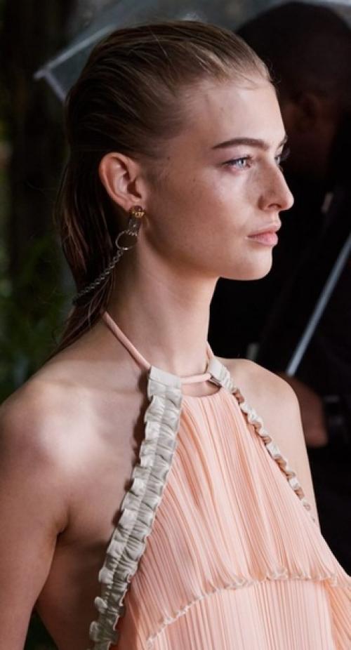 Модные тенденции 2020 в прическах. 01 Модные тенденции 2020 в прическах. 01