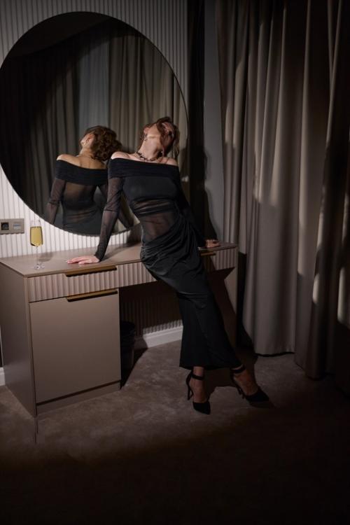 Фотосессия под ключ - это идеальный формат для тех, кто хочет получить качественные снимки без лишних забот. 04