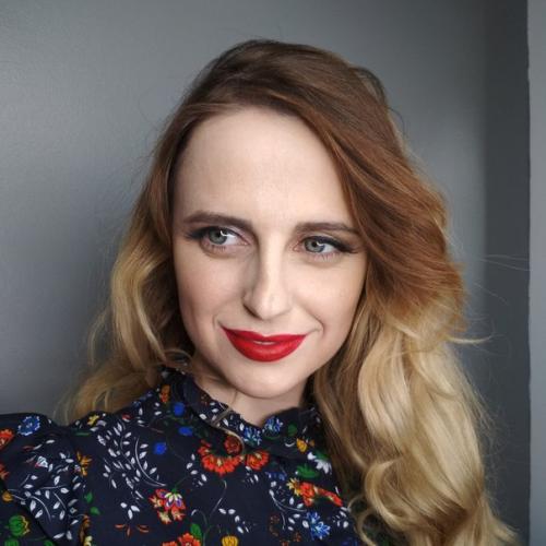 Модели для пополнения портфолио на выходные нужны. 03