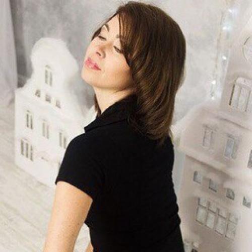 Дорогие дамы?  Во-первых хочу вас еще раз поздравить с прошедшим нашим праздником? 04