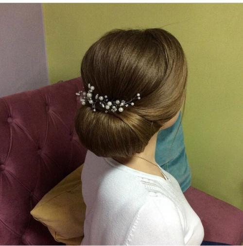 Ищу модель для отработки макияжа и причёски, желательно блондинку/русую волосы ниже Лопаток, до 25 лет. 01