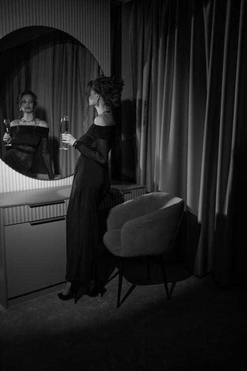 Фотосессия под ключ - это идеальный формат для тех, кто хочет получить качественные снимки без лишних забот. 06