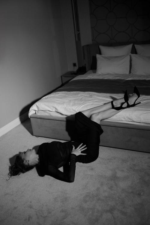 Фотосессия под ключ - это идеальный формат для тех, кто хочет получить качественные снимки без лишних забот. 09