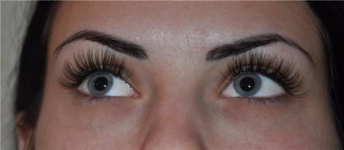 Побалуйте себя красивыми волосиками, макияжем, ноготками и ресничками! 01