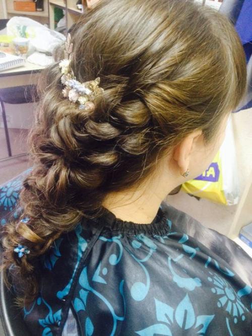 Дорогие мои красавицы в предверии 8 марта успейте записаться на макияж и прическу, супер предложение локоны или вечерняя причёска всего за 500 руб! 03