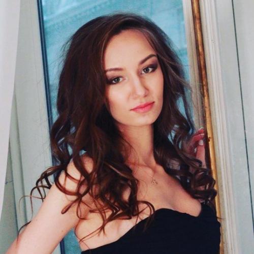 Я могу собрать на свадьбу, вечеринку или фотосессию. 08