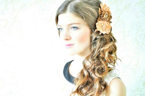 Милые девушки!  Наступила весна - самое лучшее время показать свою женственность и грациозность. 02