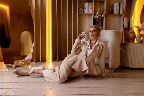 Ты хочешь новых фото, но в голове сразу всплывают аргументы: да зачем мне это сейчас нужно, можно и потом. 05